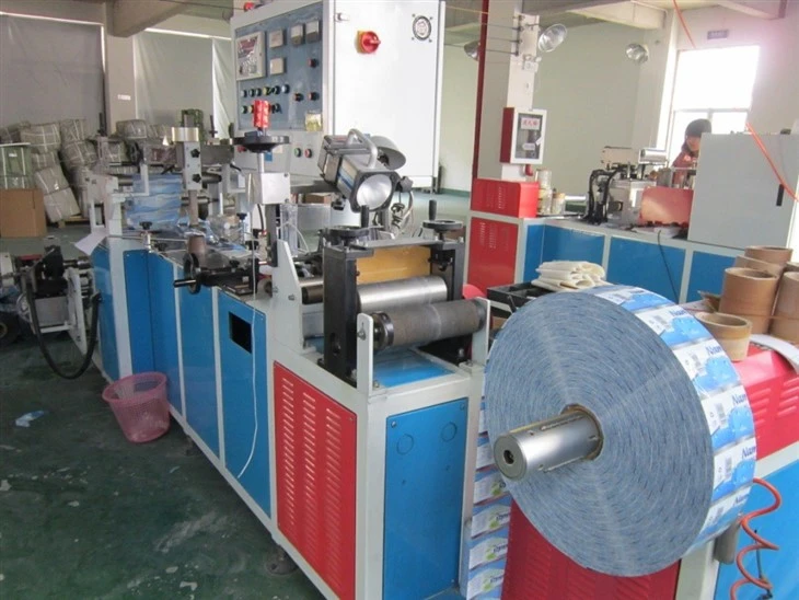 High Speed Automatic Round Bottle/flat Bottle/square Bottle Sticker Labeling Machine